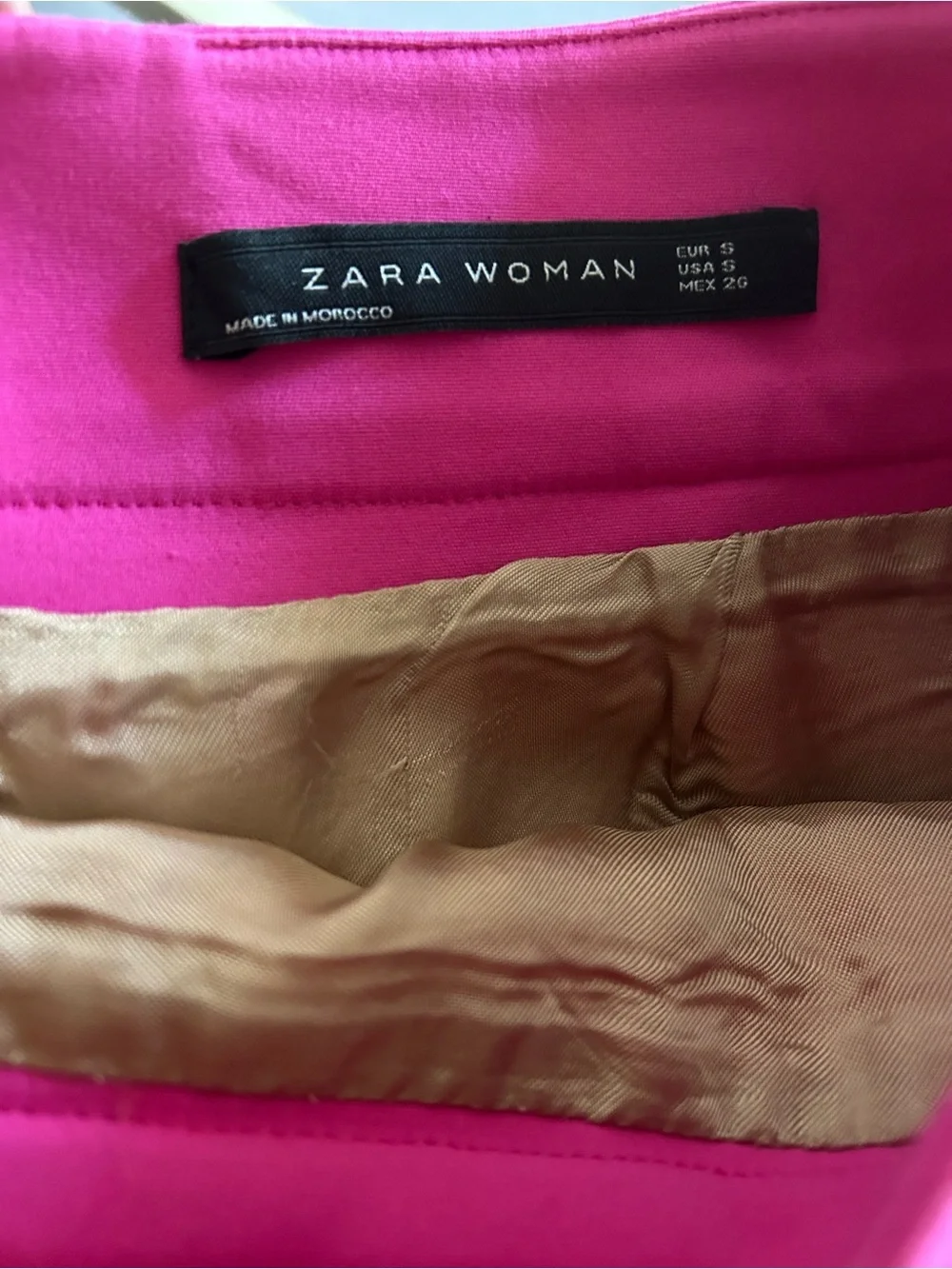 Zara Magenta Mini Skirt with Front Pocket Details